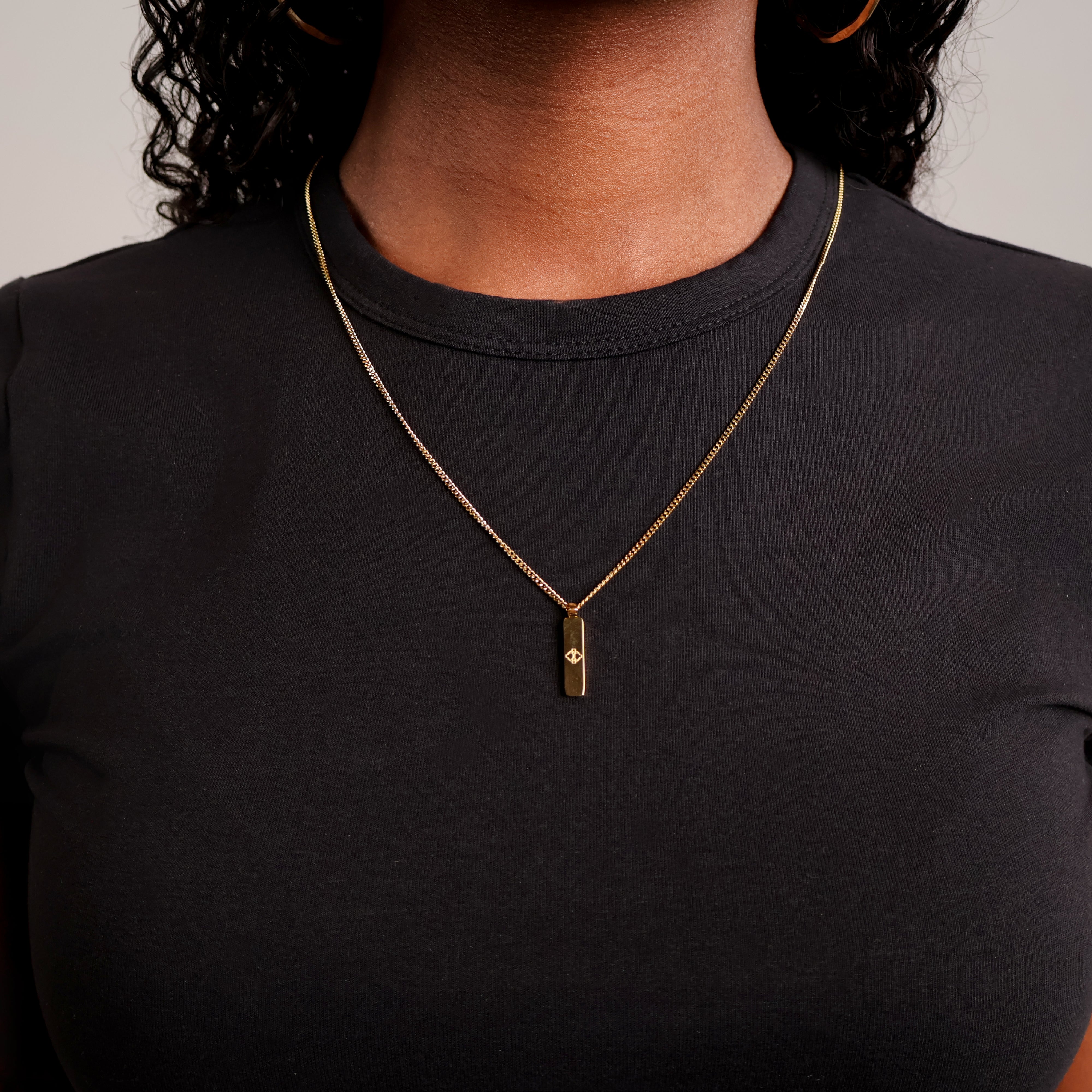 Totem Pendant Necklace (Gold)