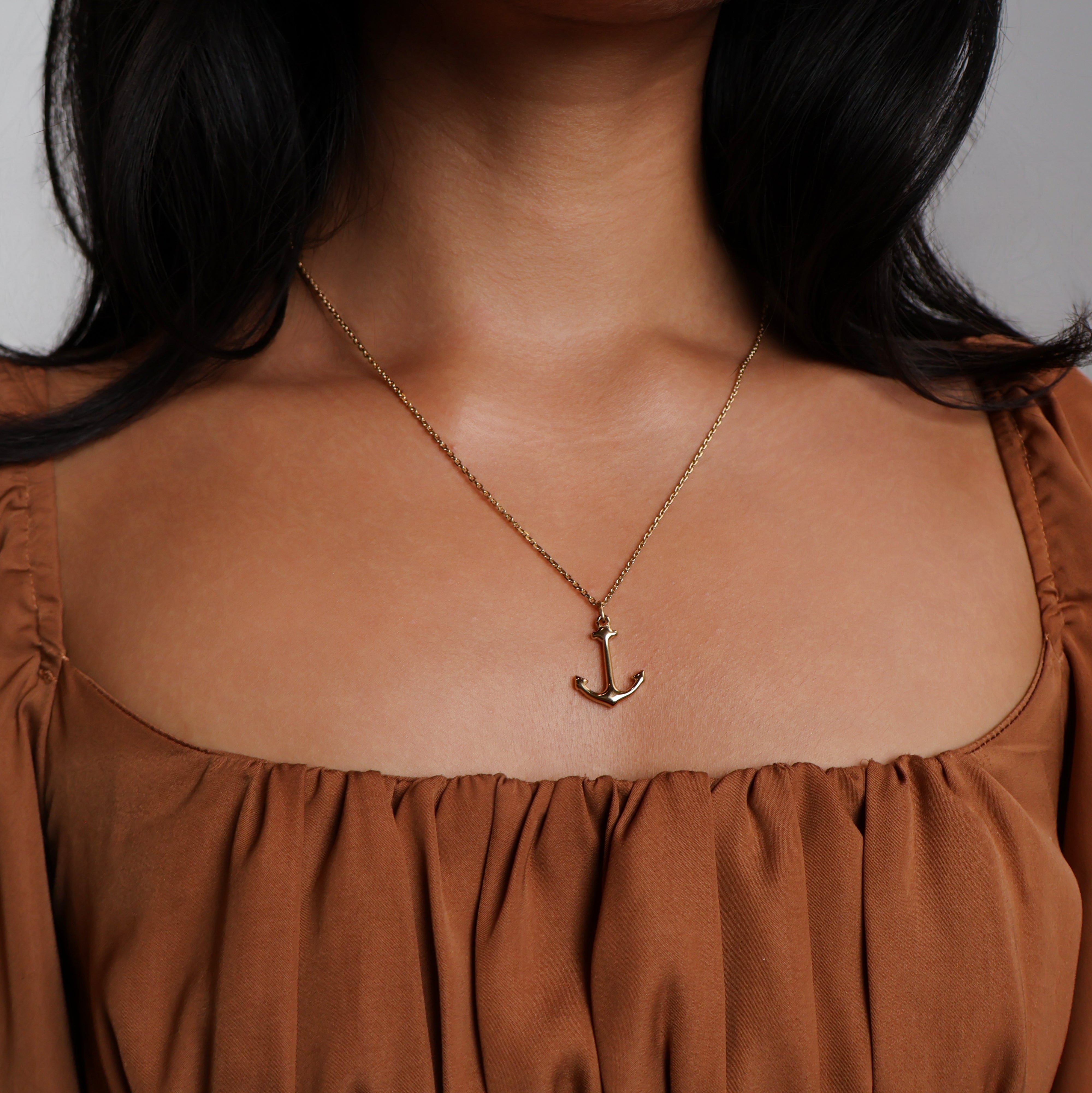 Anchor Pendant Necklace (Gold)