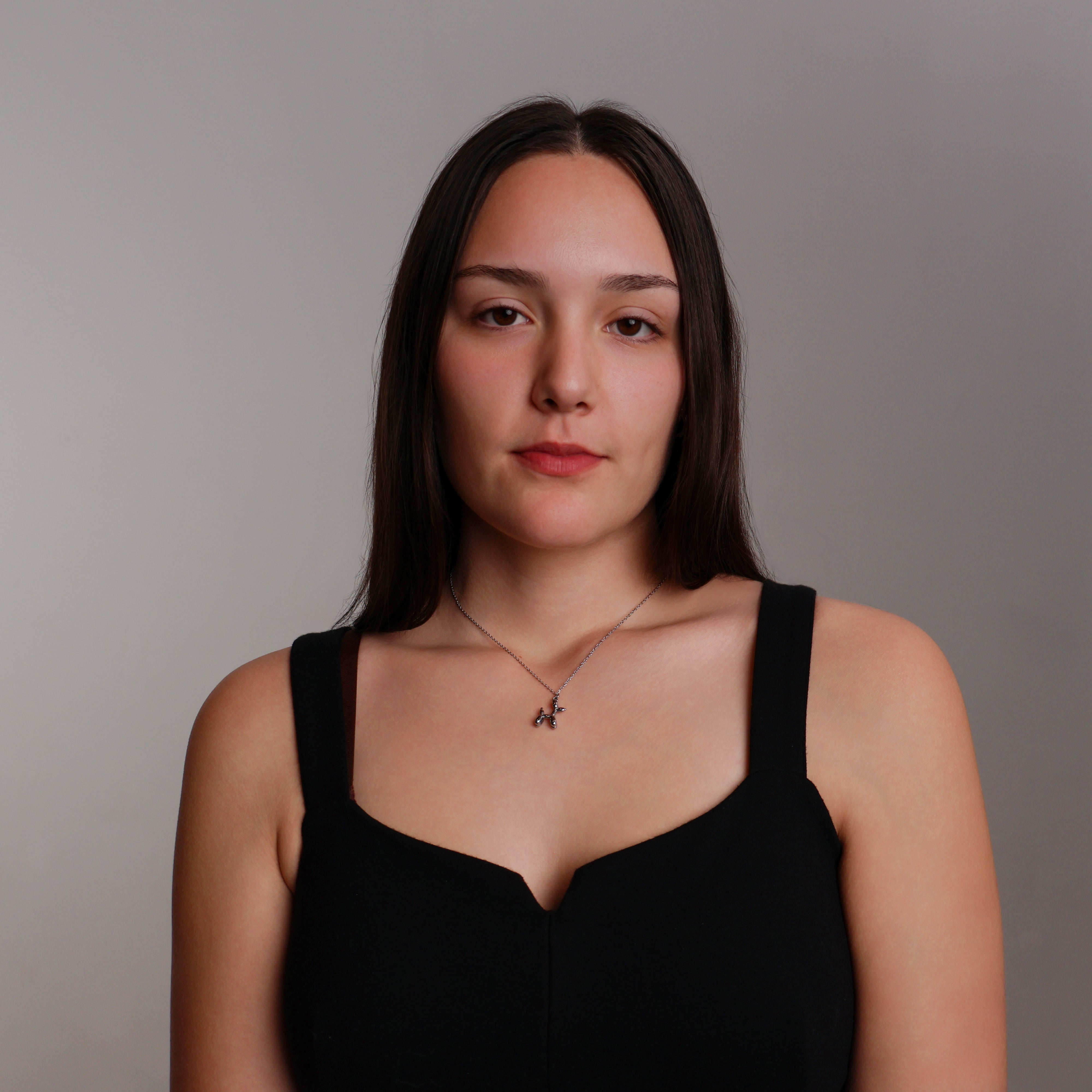 Balloon Dog Necklace (Silver)