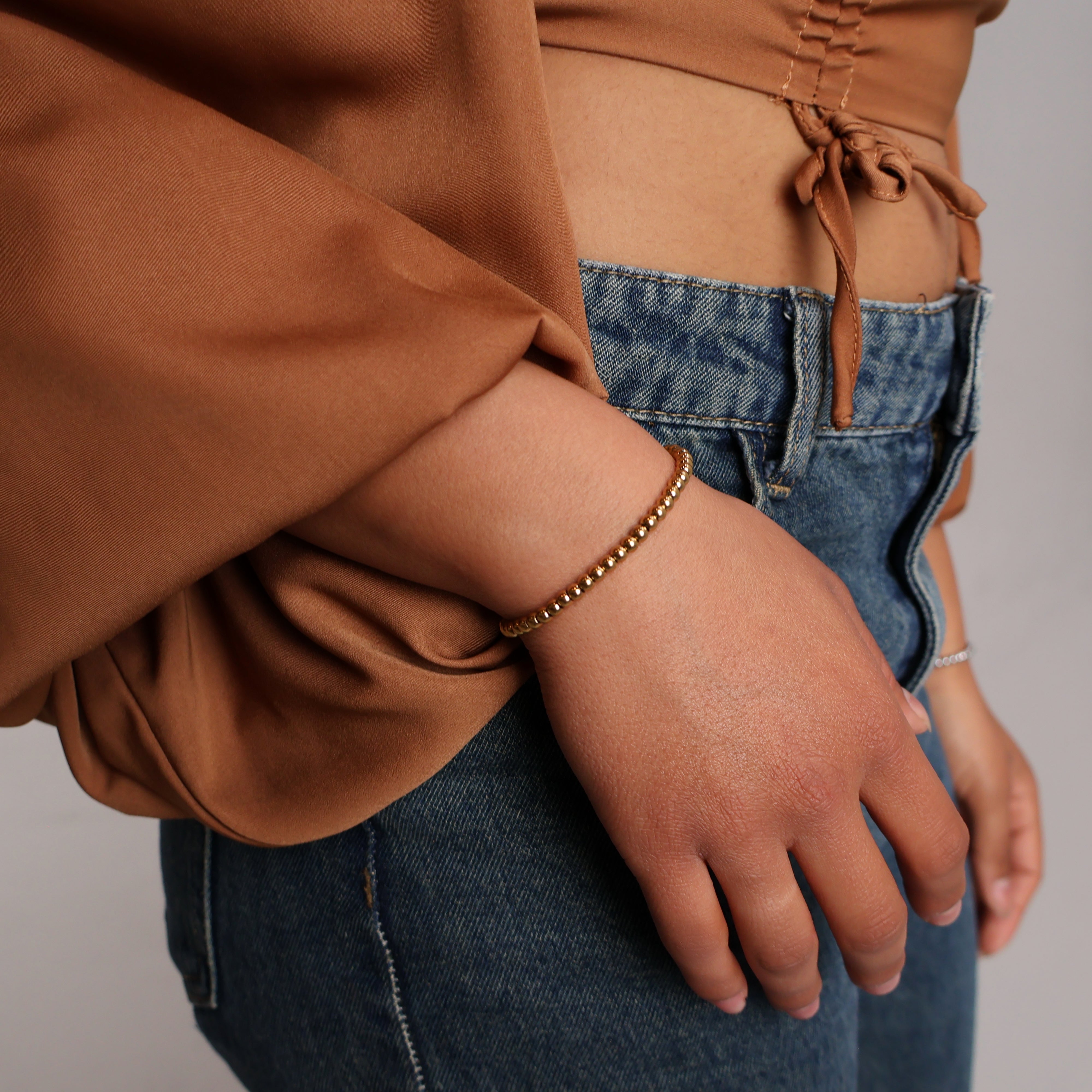 Adjustable Beaded Bracelet (Gold)