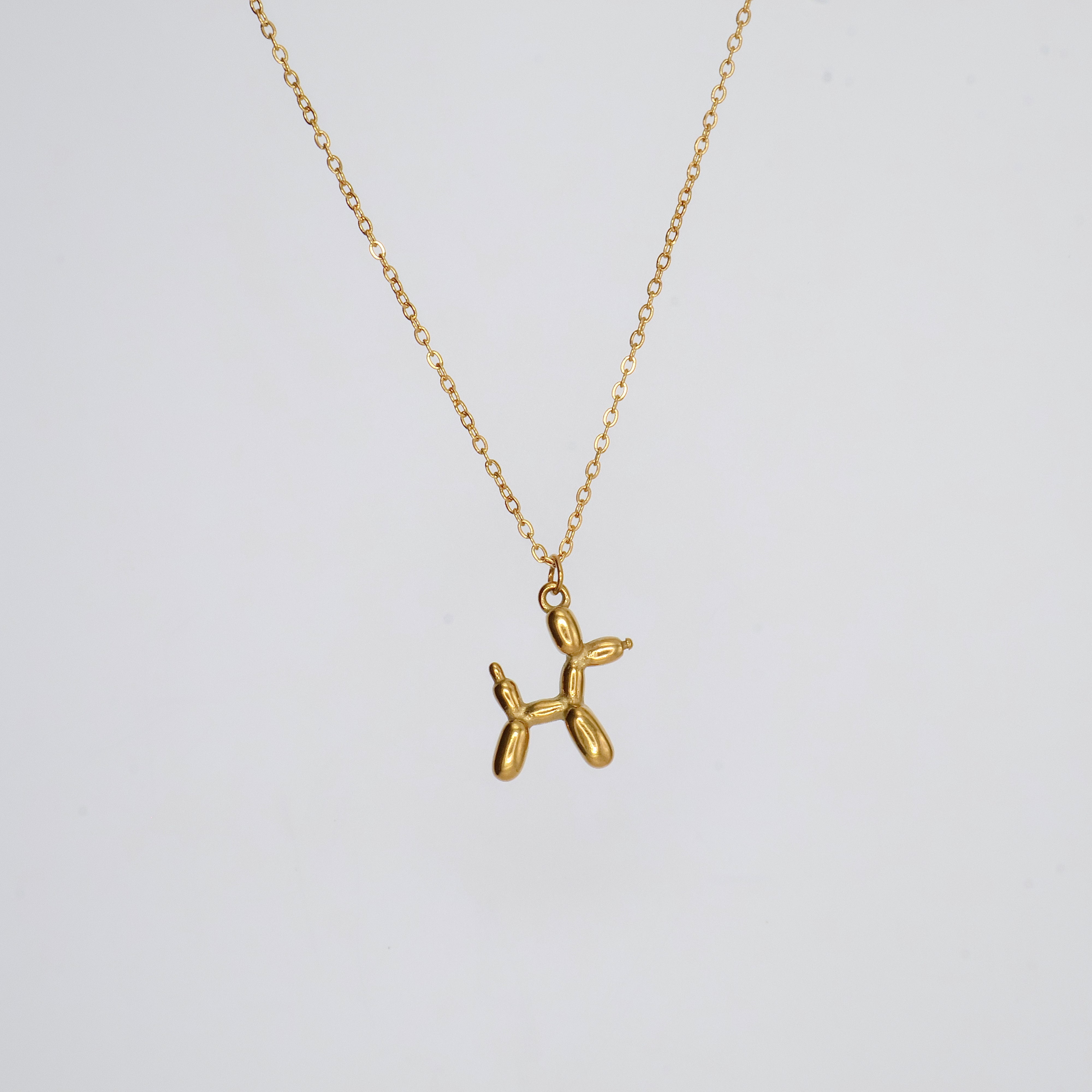Balloon Dog Necklace (Gold)