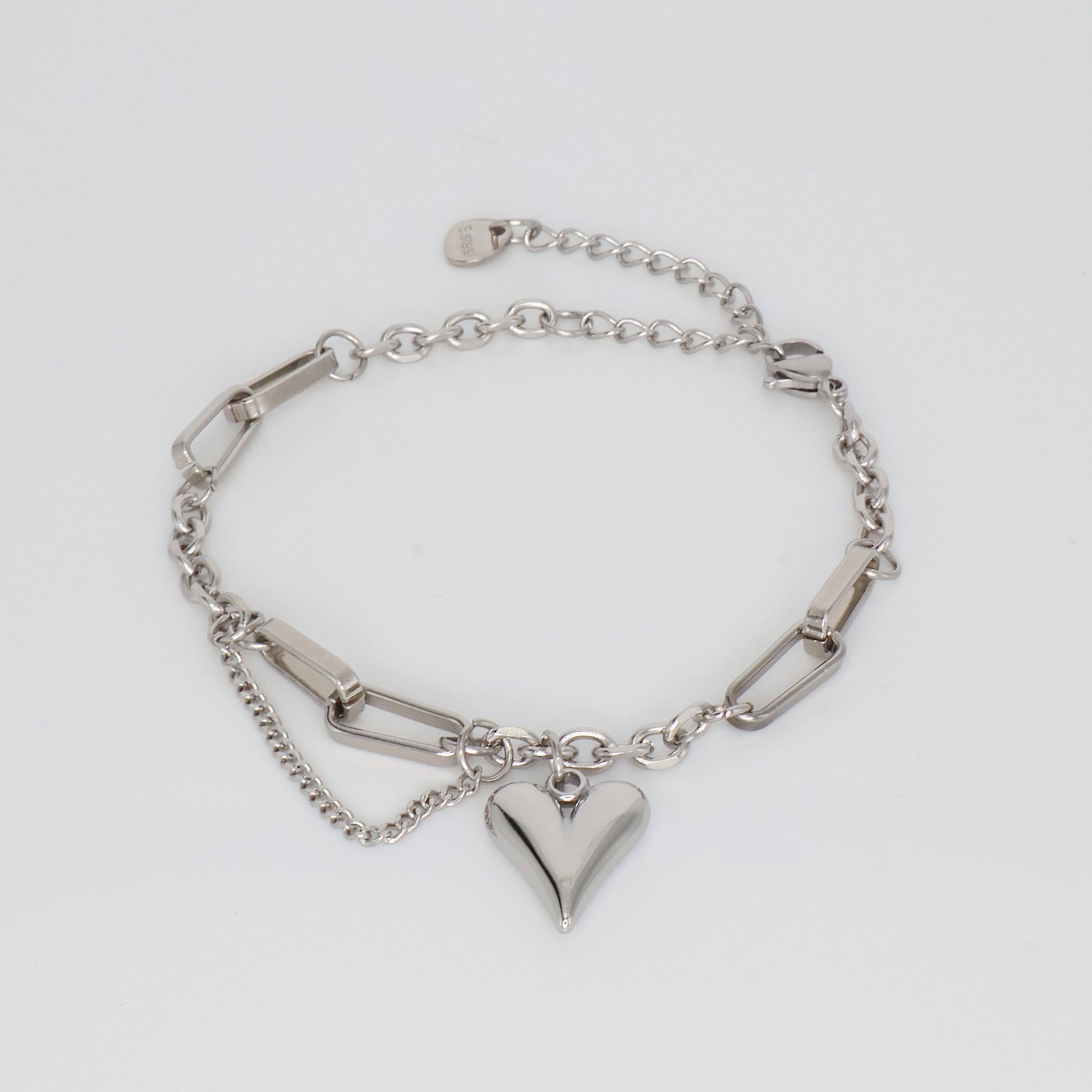 Solo Heart Charm Bracelet (Silver)