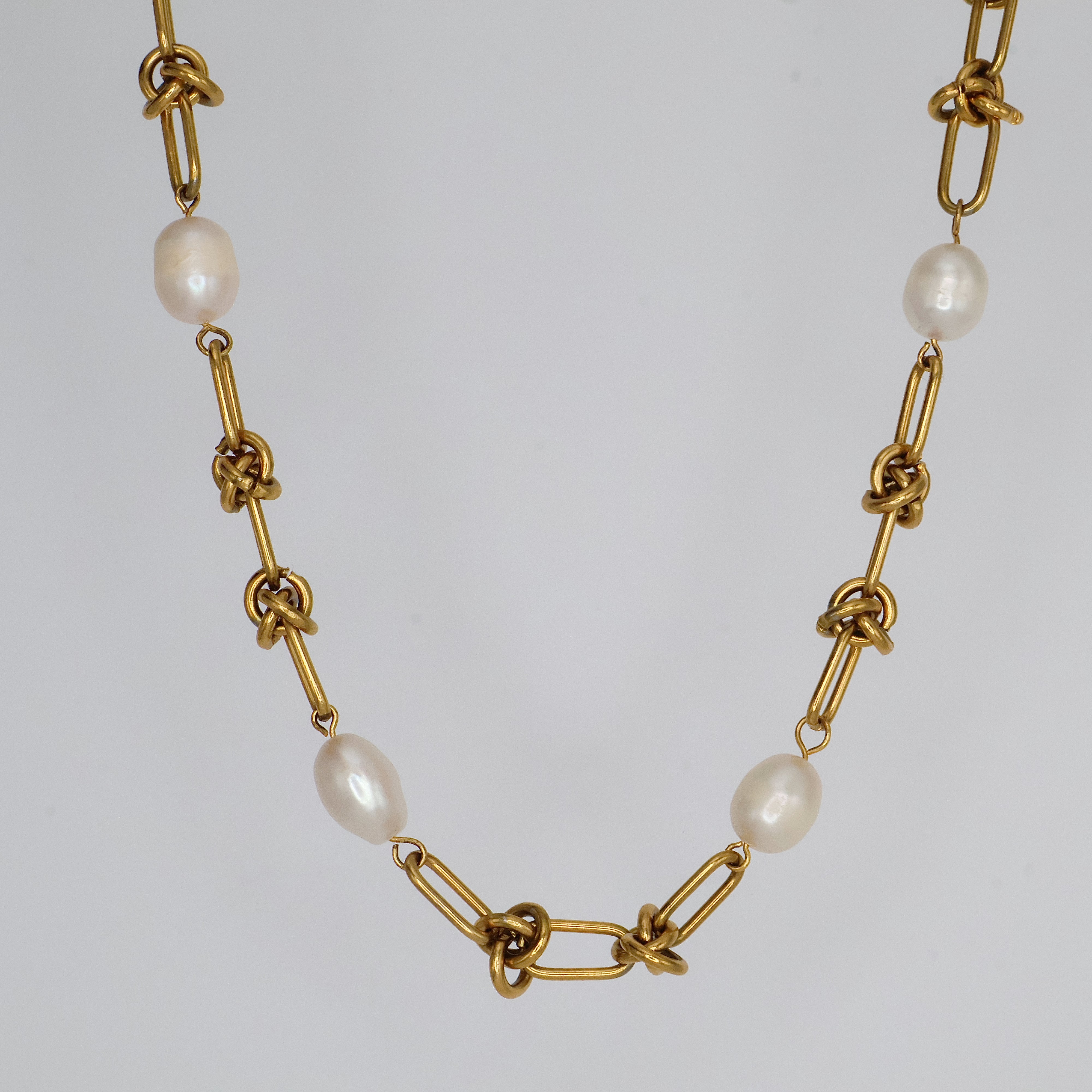 Pearl Weave Gold Necklace (Gold)