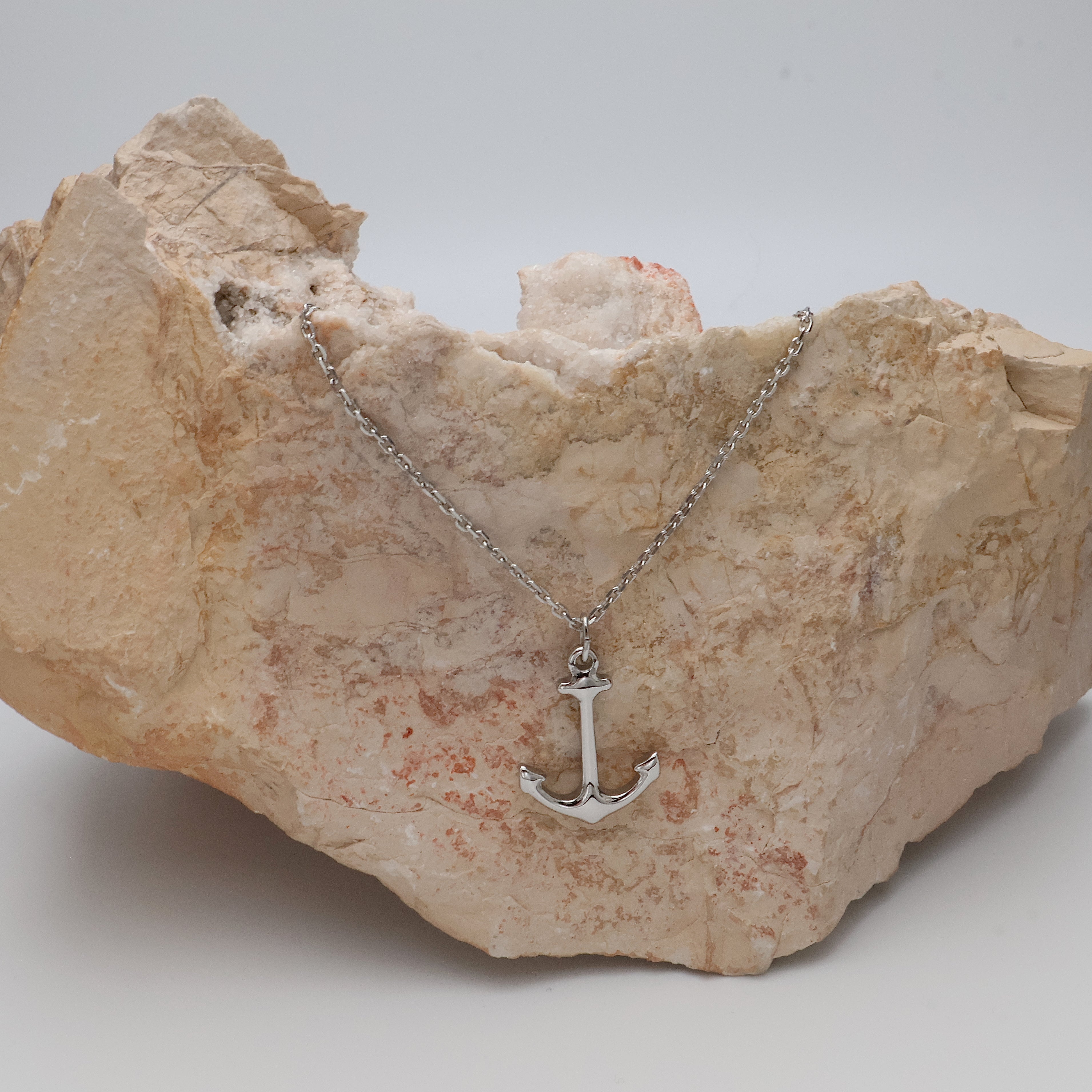 Anchor Pendant Necklace (Silver)