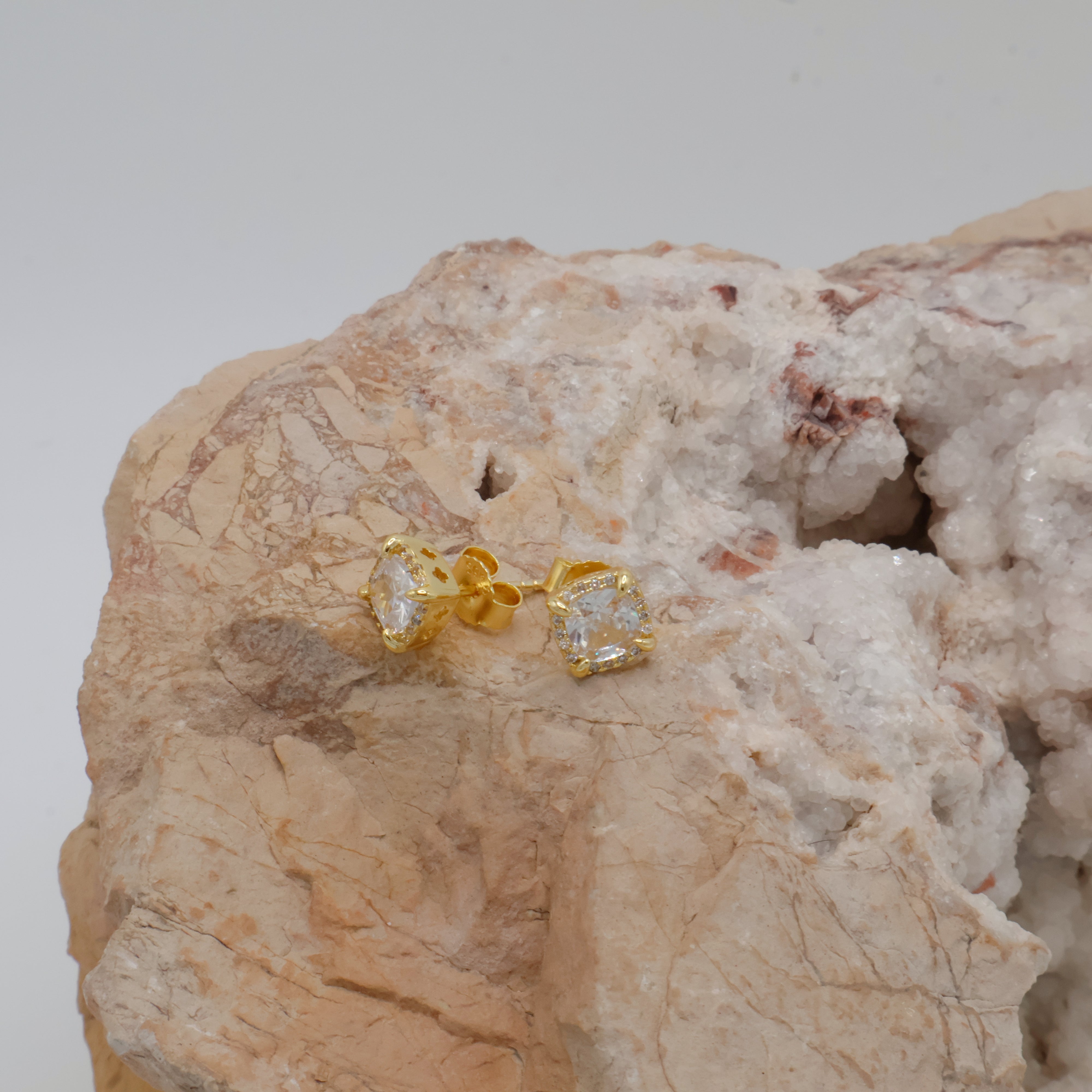 Square Stud Earrings (Gold)