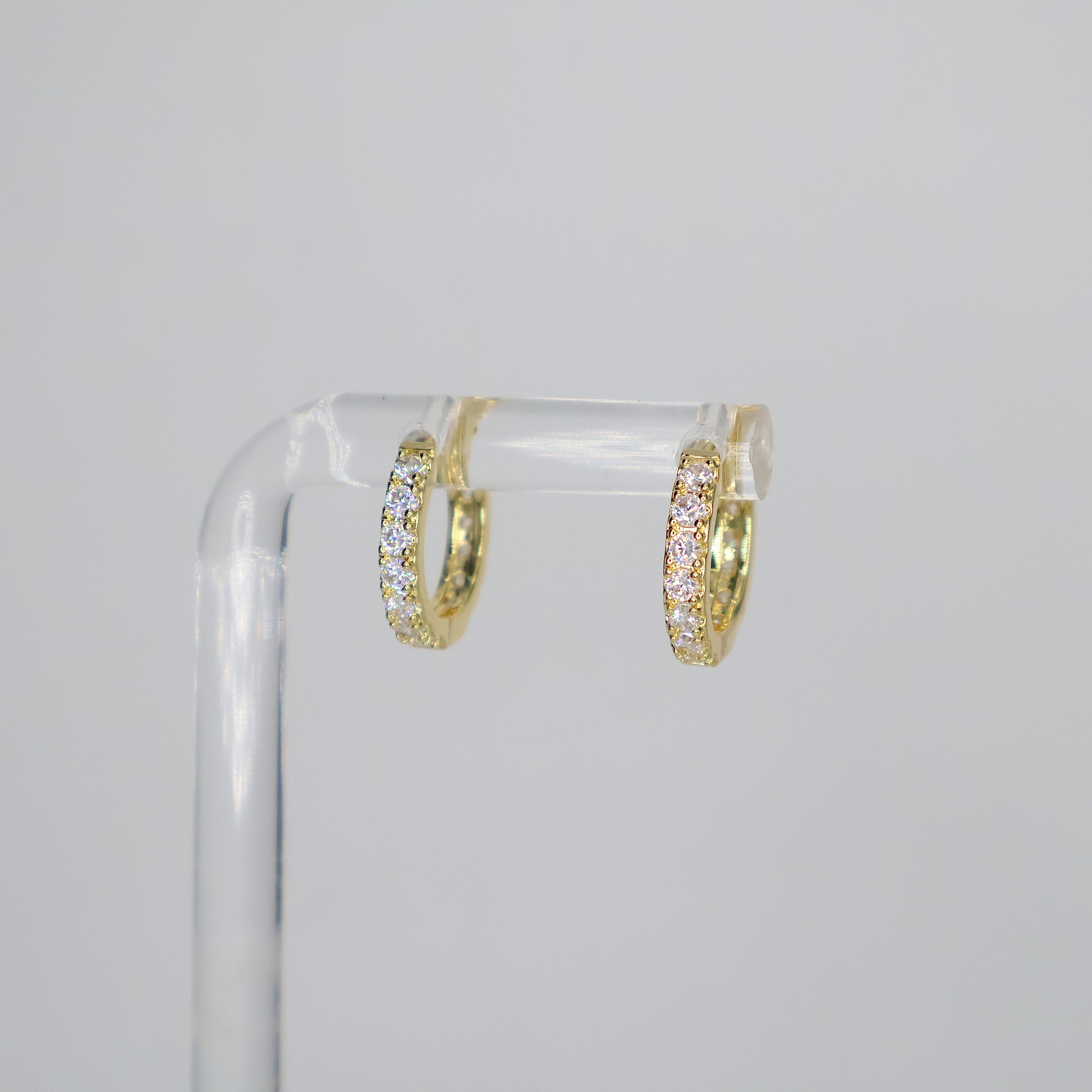 Huggie Stone Earrings (Gold)